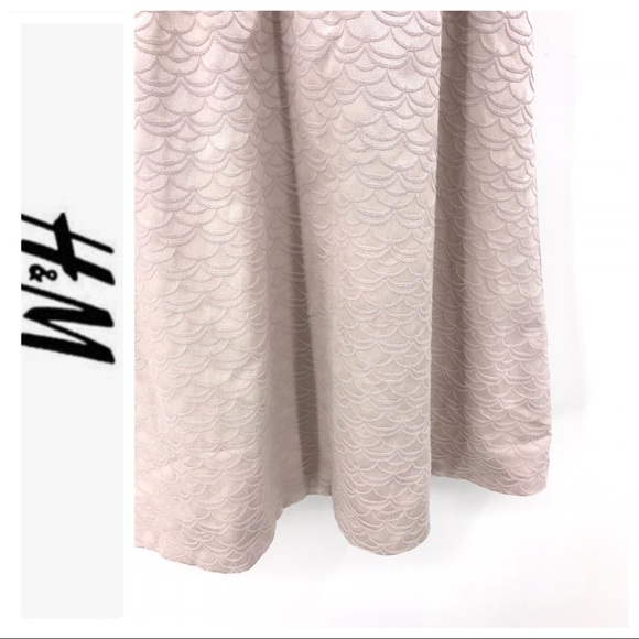 💕SALE💕H&M Ivory Golden Sleeveless Dress - Picture 5 of 8